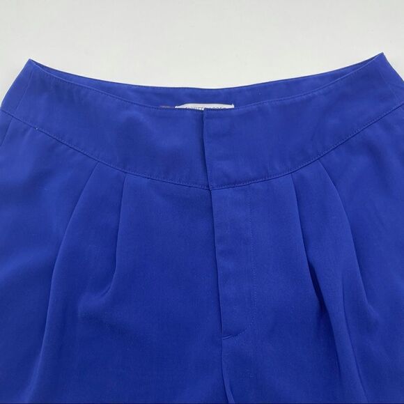 Jennifer Lopez Cobalt Blue Pleated Shorts Sz 2 - Picture 4 of 14